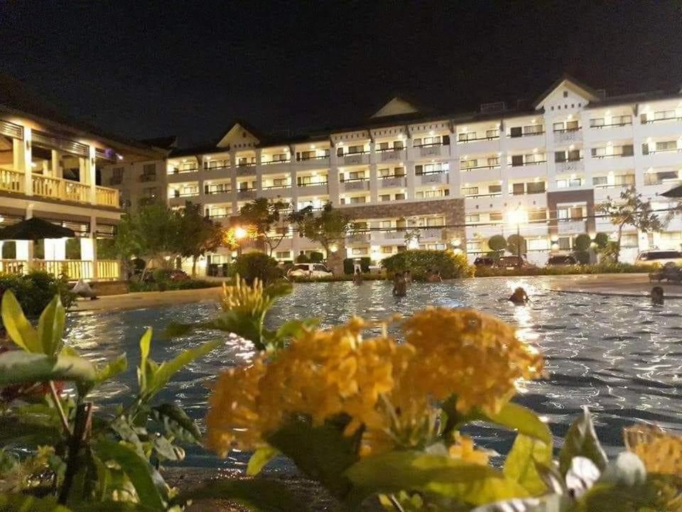 Ri'S One Oasis W Free Pool Back Of Sm City Mall Davao City المظهر الخارجي الصورة